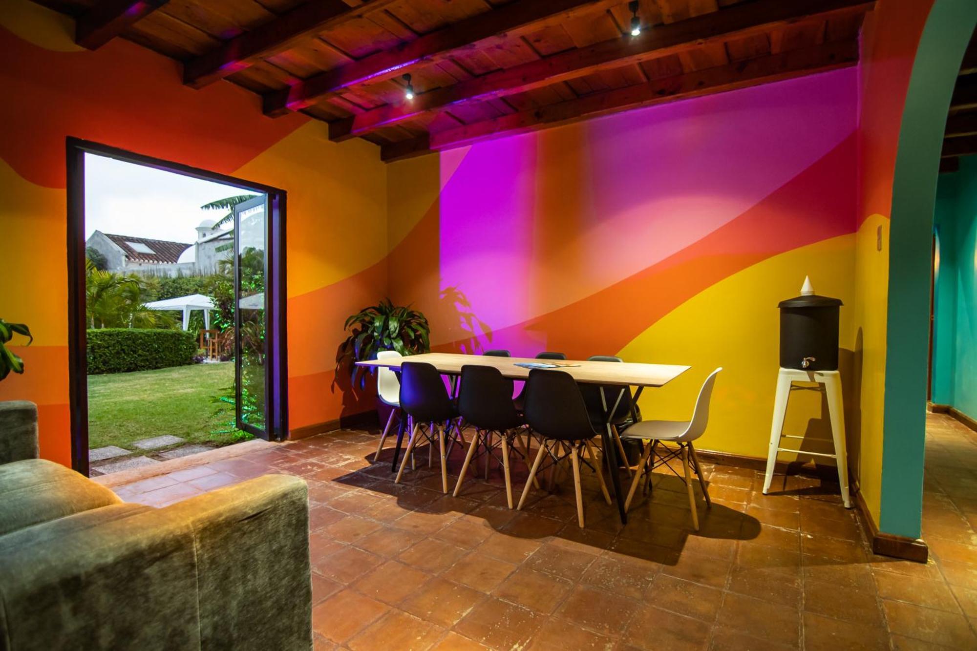 Yes Please! Hostel Antigua Екстер'єр фото