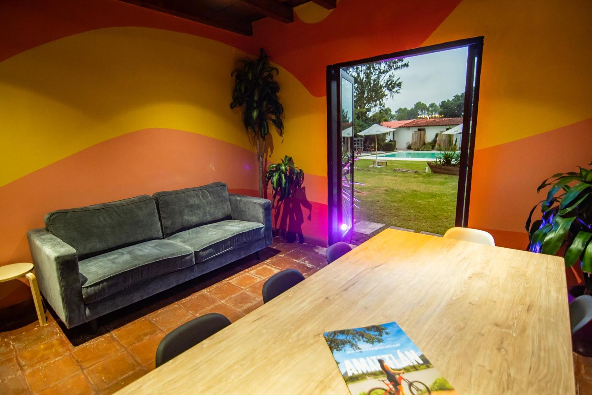 Yes Please! Hostel Antigua Екстер'єр фото