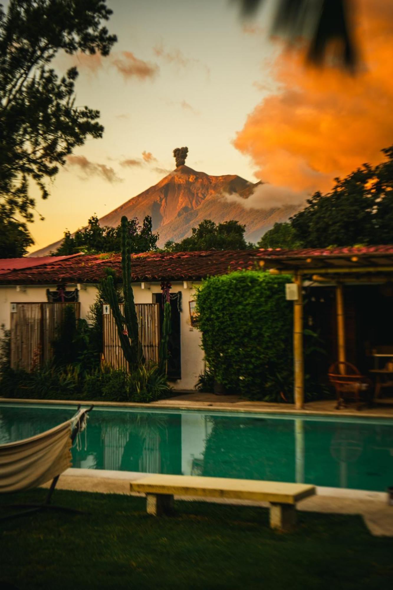 Yes Please! Hostel Antigua Екстер'єр фото